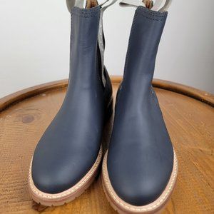 Lucchese All Weather Ladies Garden Boots 64003 Size 7B***NEW NEVER WORN***